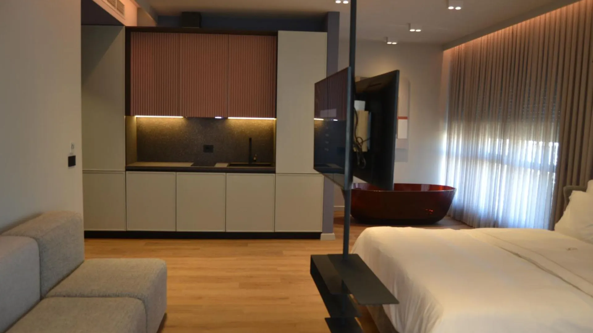**** Apartahotel Si Hotel Tirana Albania