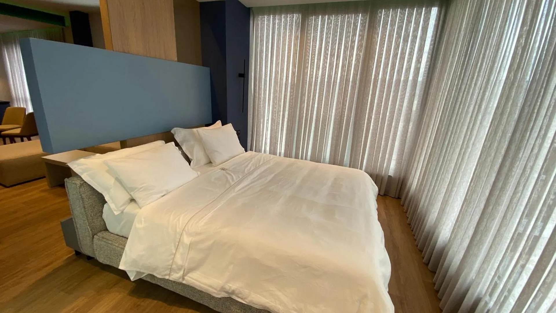 Apartahotel Si Hotel Tirana
