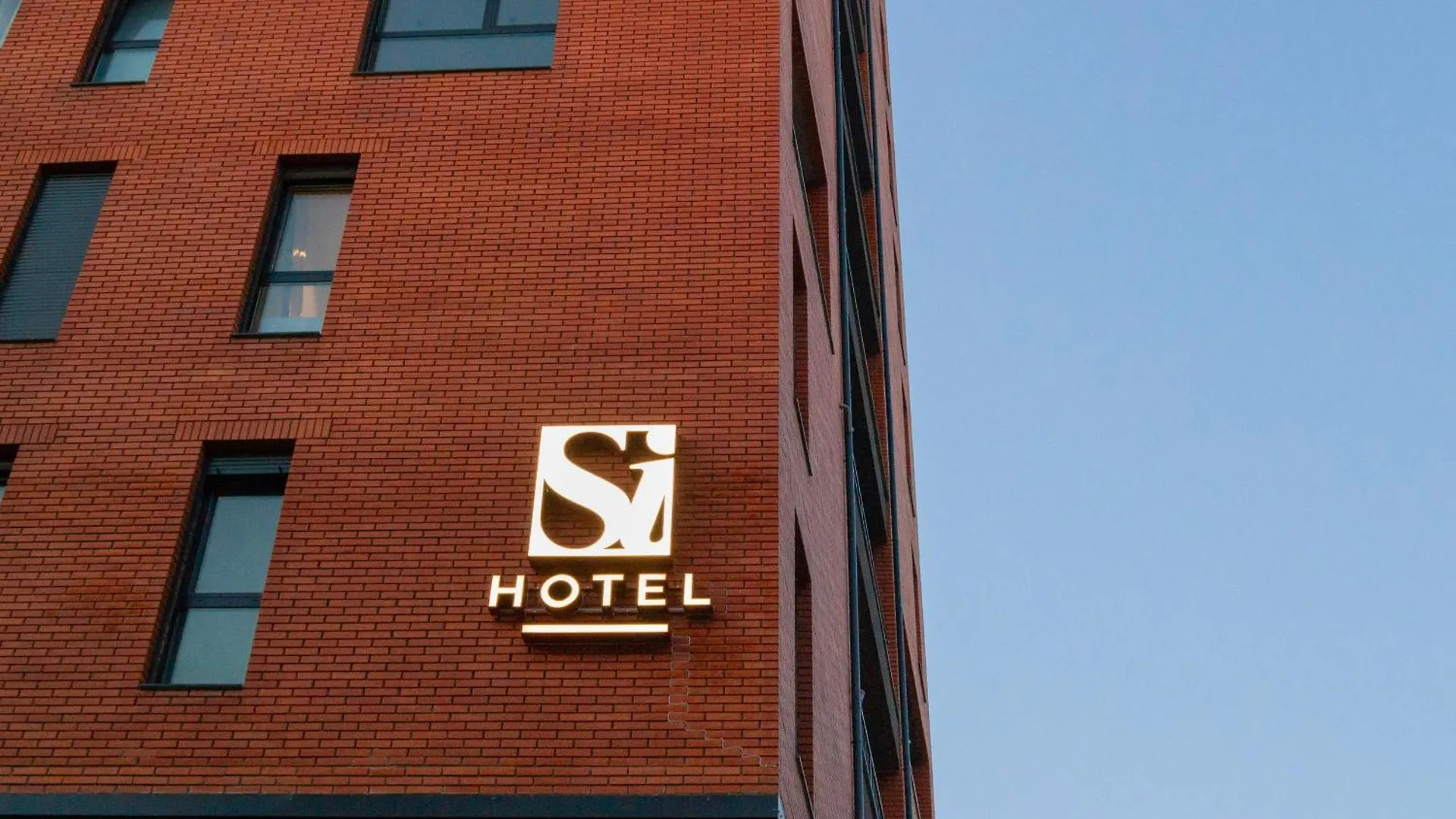 Si Hotel Tirana